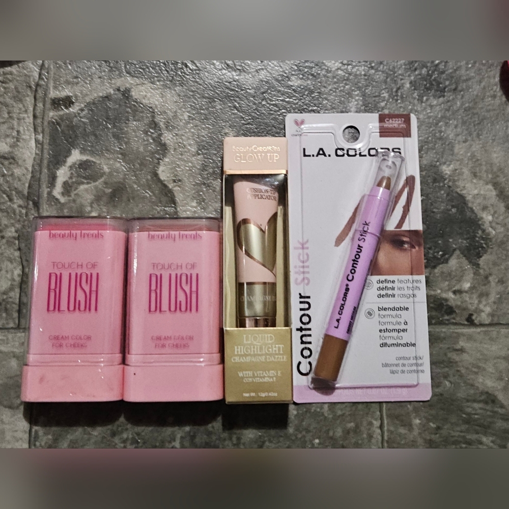 Beauty Treats Touch of Blush, Beauty Creations Liquid Highlighter & More BNIB